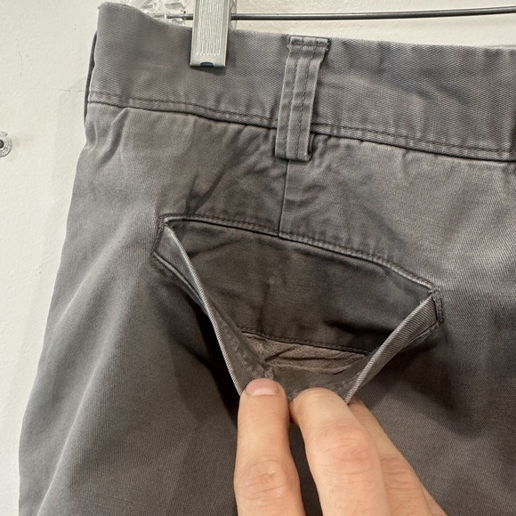 Duluth Trading Flex Ballroom Khakis Mens 40x30 Gray Canvas Pants Workwear - Picture 9 of 12